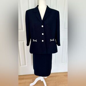 Vintage Kasper 2 piece skirt/blazer set woman size 18 navy blue